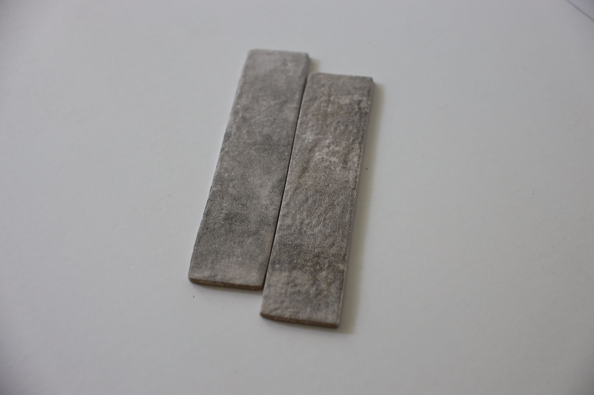 Плитка Klinker Brick серый 250x60x6