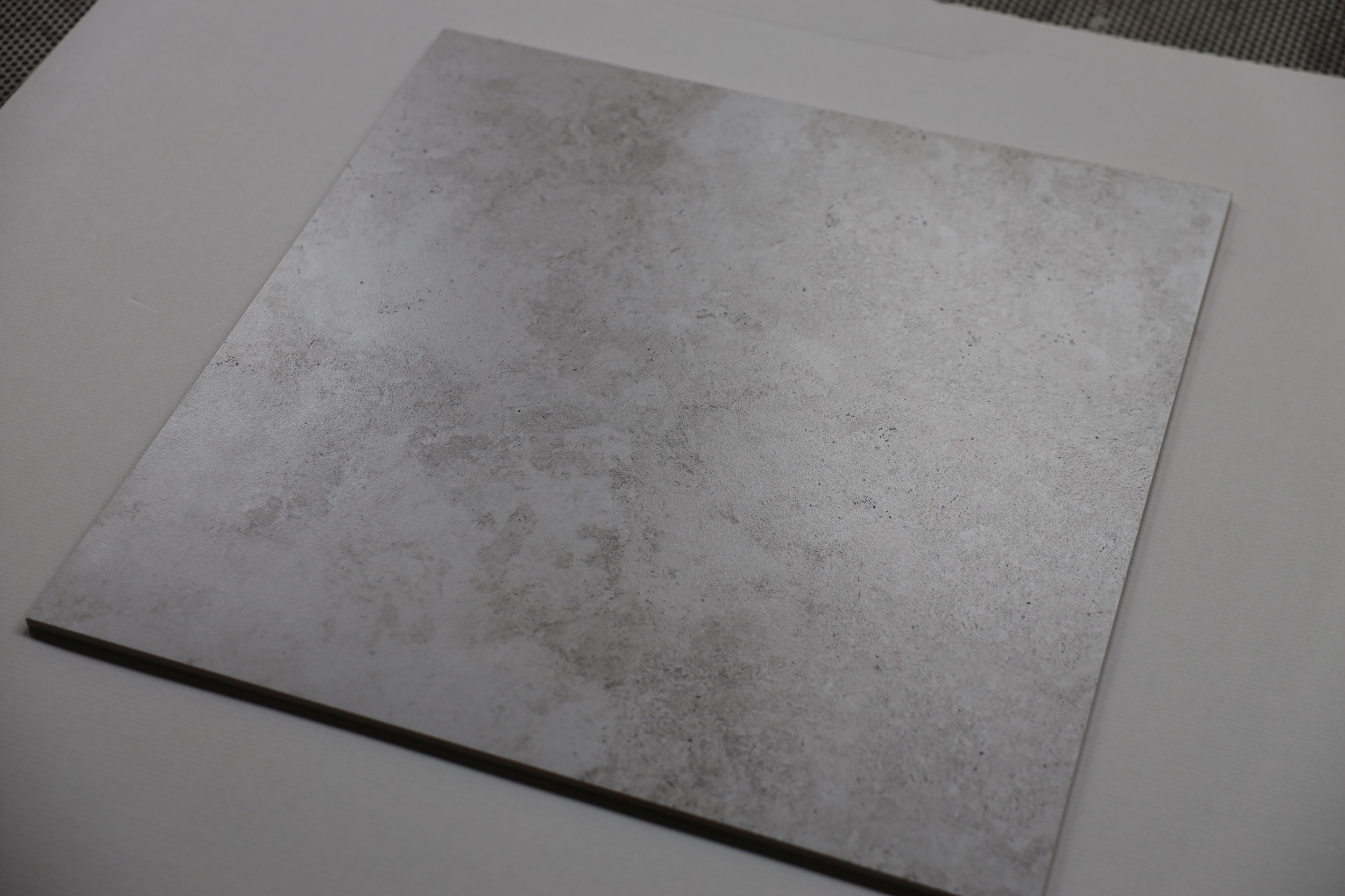 Плитка Tender світло-сірий 600x600x8 Плитка Tender світло-сірий 600x600x8