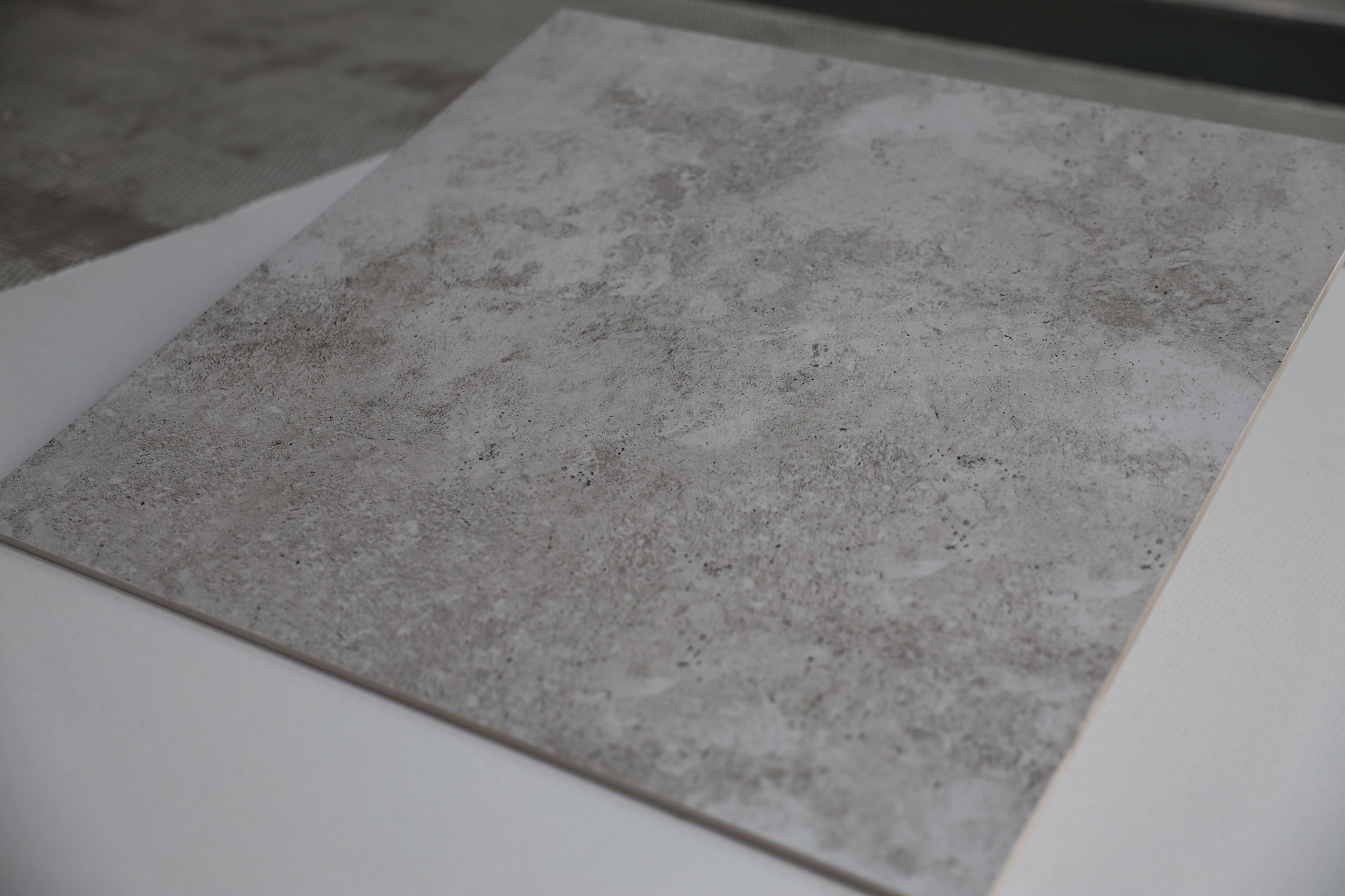 Плитка Tender світло-сірий 600x600x8 Плитка Tender світло-сірий 600x600x8