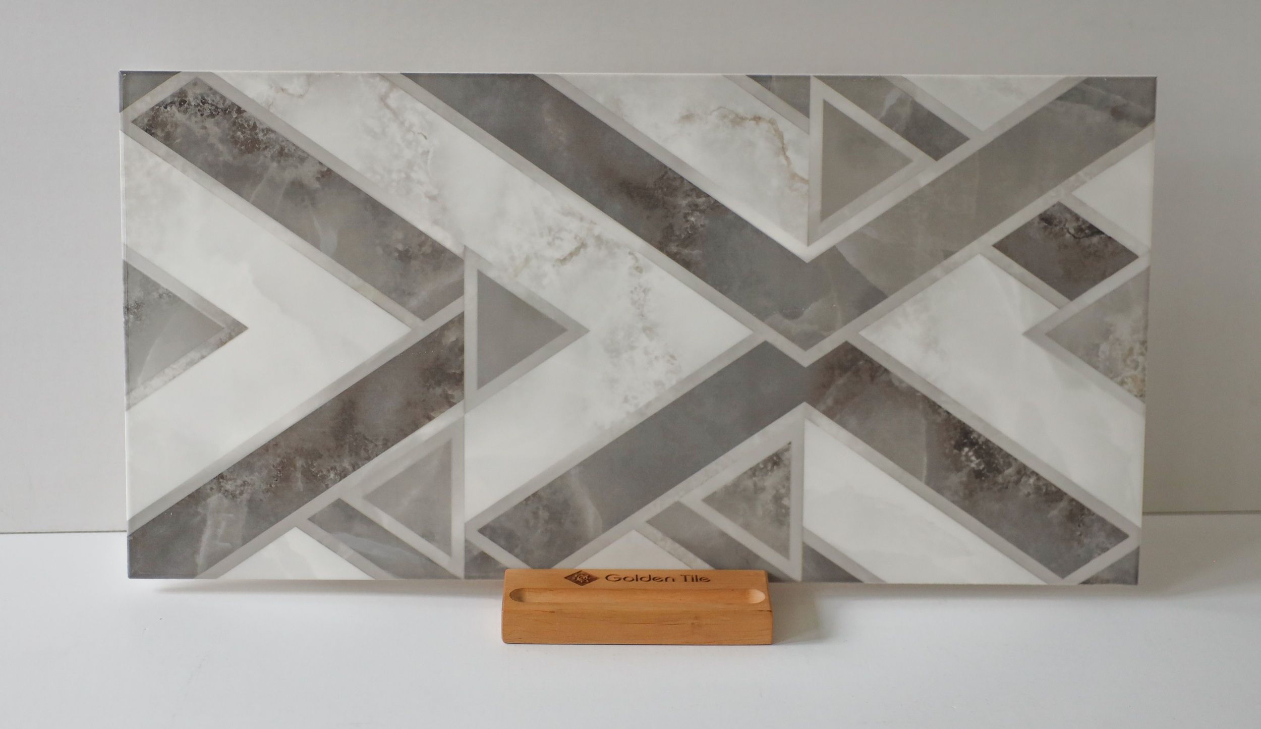 Germes geometria szary 300x600